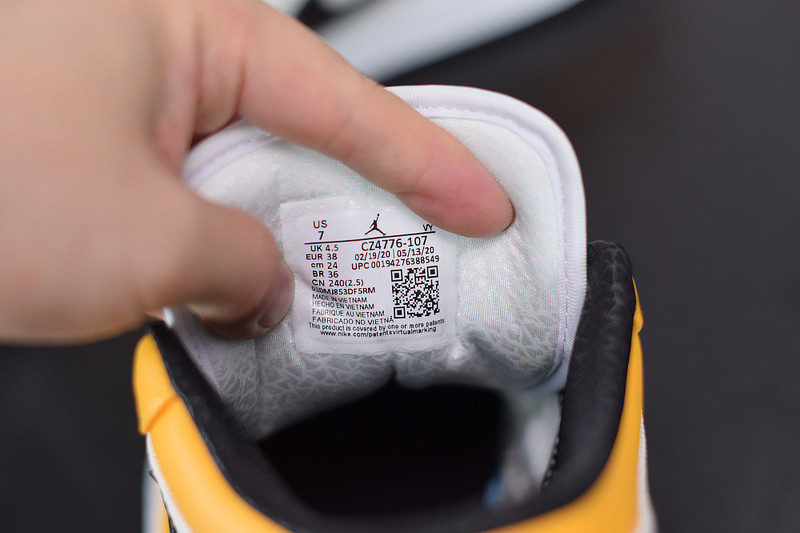 air jordan 1 low “laser orange” cz4776-107