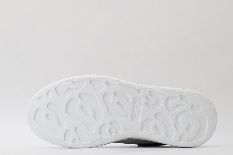 alexer mceen sneakers