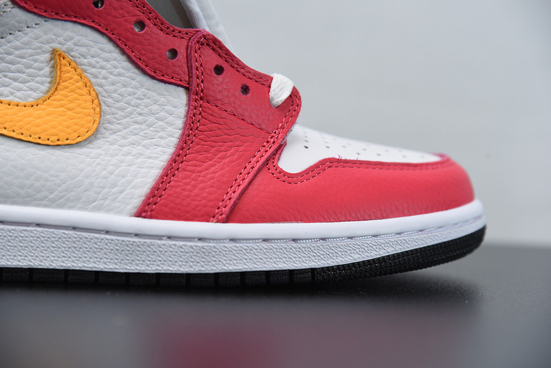 air jordan 1 high og ‘fusion red“ 555088-603