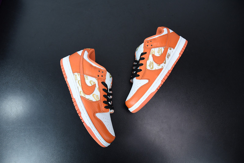 nike sb dunk low S*p*e x nike orange dh3228-181
