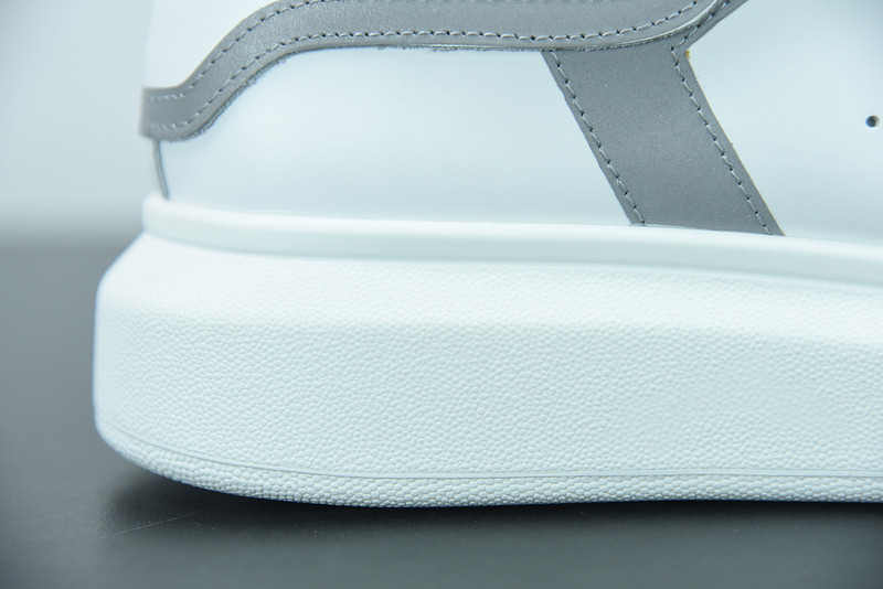 alexer mceen sneakers