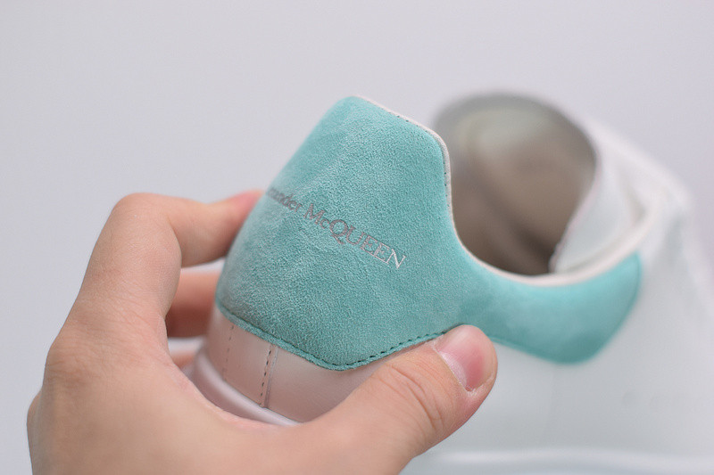 alexer mceen sneakers