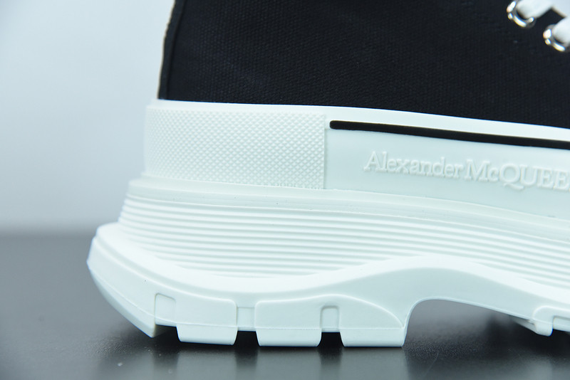 alexer mceen sneakers