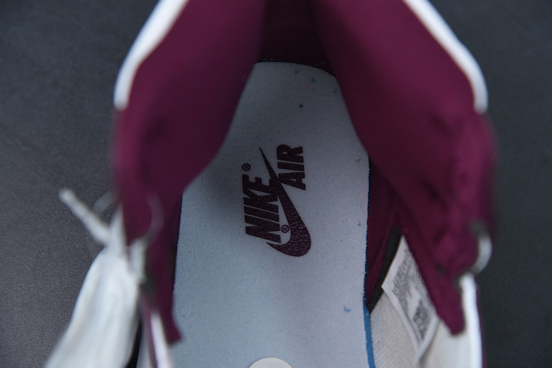 air jordan 1 retro high og “bordeaux” 555088-611