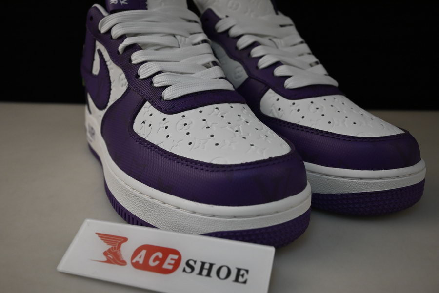 lvt x nike air force1