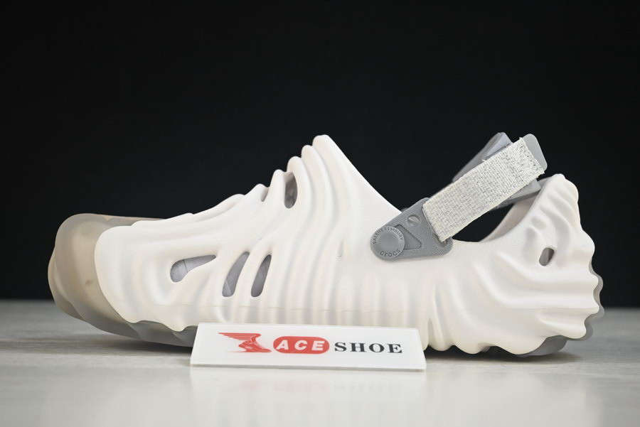 Cr*0*s pollex clog by salehe bembury spackle almost white