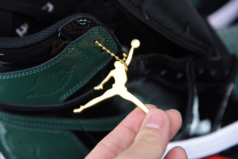 air jordan 1 high og “solefly friends family" av3905-038