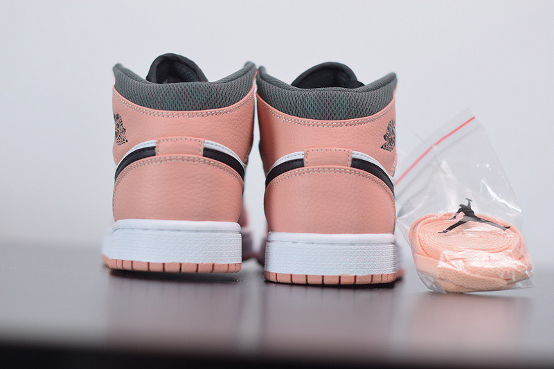 air jordan 1 mid “pink quartz” 555112-603