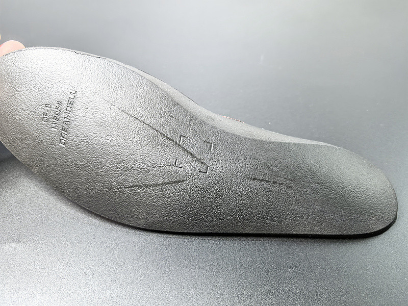 Air Jordan 3 OG “Black Cement” DN3707-010