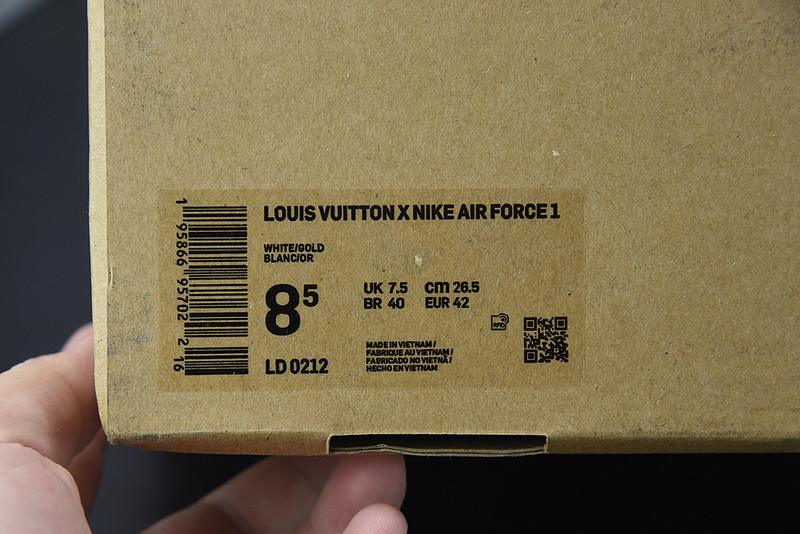 lvt x nike air force1