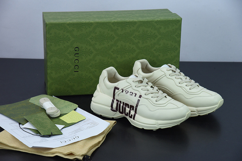 g*u*i rhyton sneaker