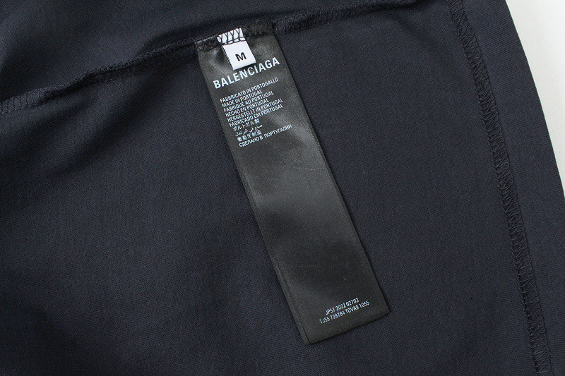 Ba*len*cia*ga clothes