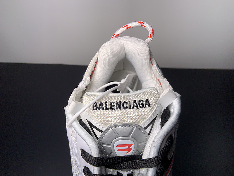 Ba*len*cia*ga runner sneaker