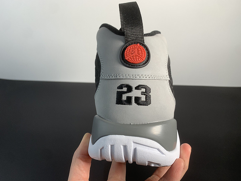 air jordan 9 retro particle grey ct8019-060