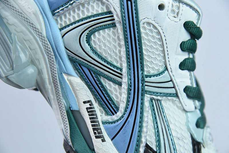 Ba*len*cia*ga runner sneaker