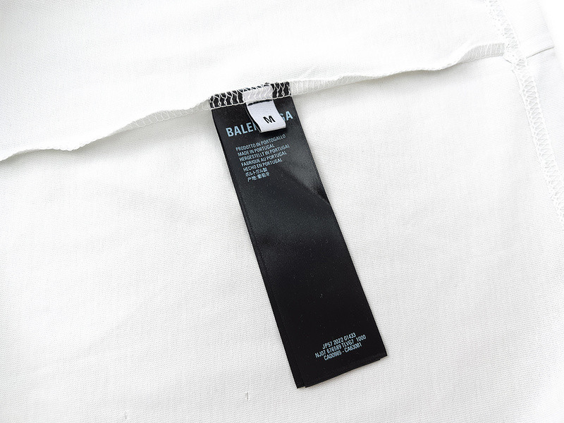 Ba*len*cia*ga clothes