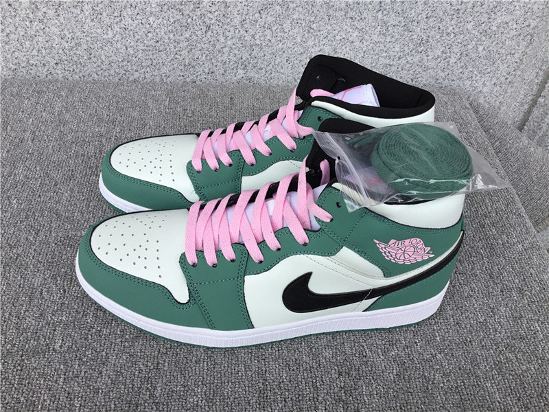 wmns air jordan 1 mid se 