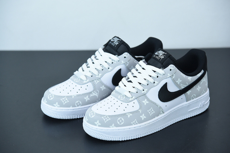 lvt x nike air force1