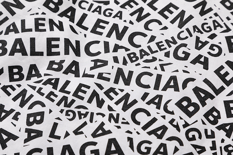 Ba*len*cia*ga clothes