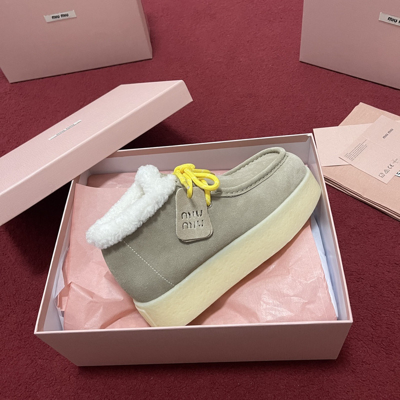 mIUMIU SNEAKER