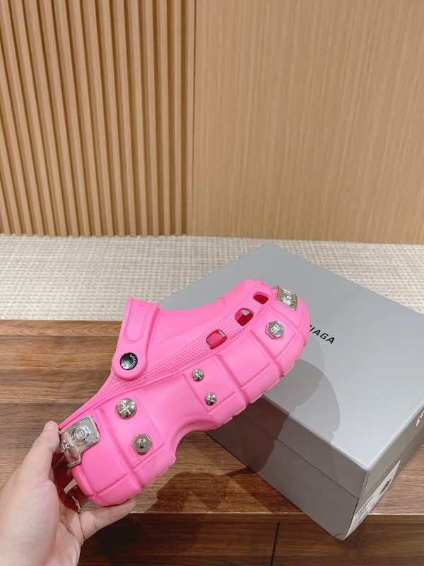 Cr*0*s x ba*len*cia*ga hardCr*0*s sandal