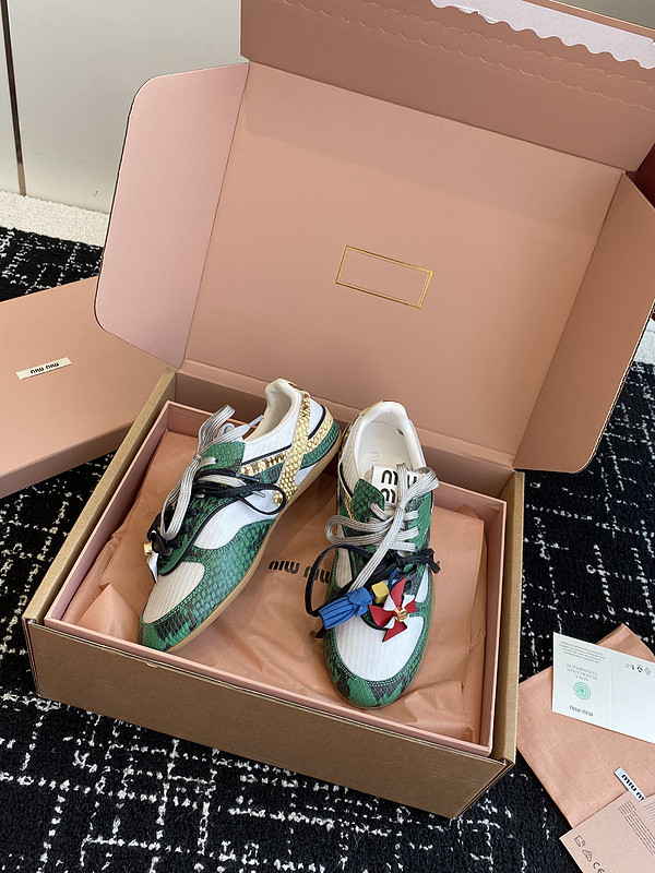 MIUMIU SNEAKER