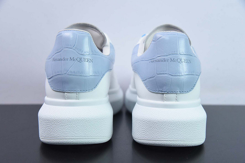 alexer mceen sneakers