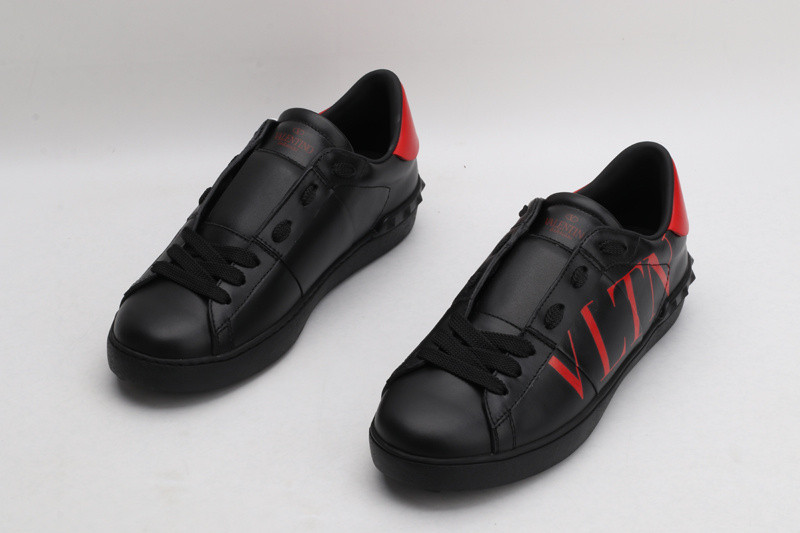 valentino garavani sneaker
