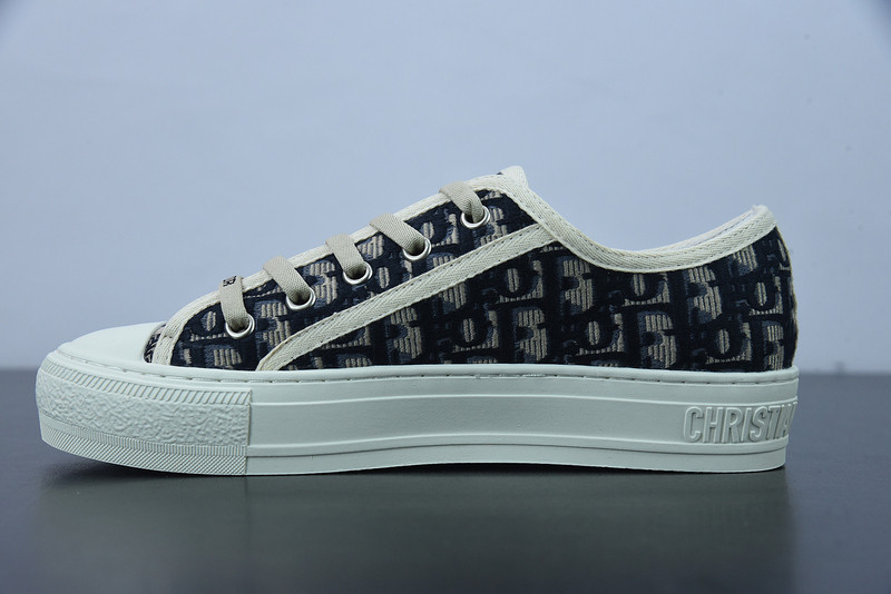 dio* x converse sneaker