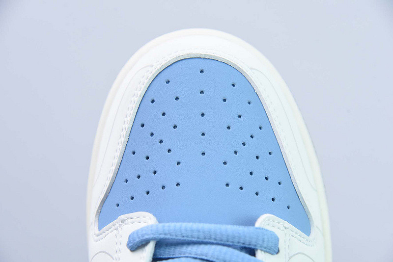 nike sb dunk low pink blue white black zd2356-153