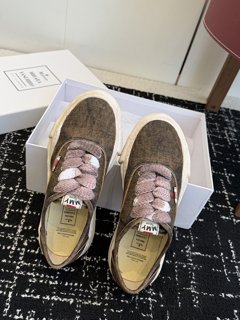 Ma1s0n mihara yasuhiro sneaker