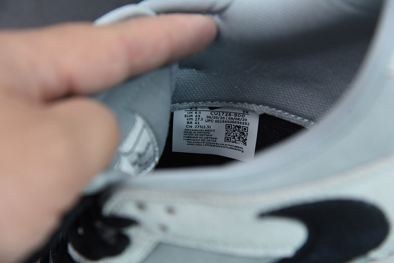 travis scott x nike dunk low sp white grey black cu1726-900