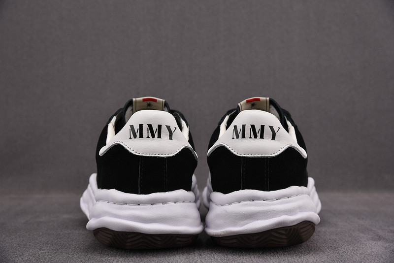 Ma*s*n mihara yasuhiro sneaker