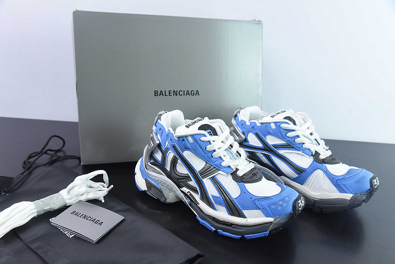 Ba*len*cia*ga runner sneaker