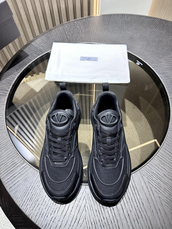 valentino sneaker