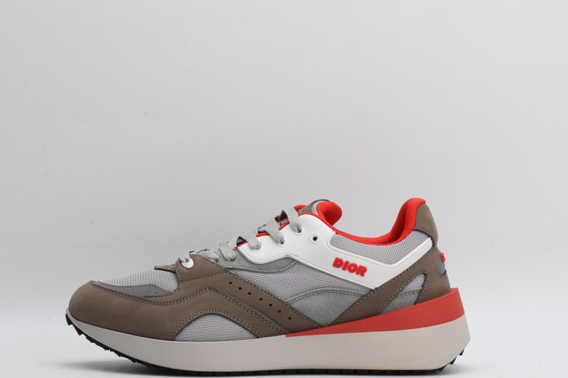 dio* sneaker