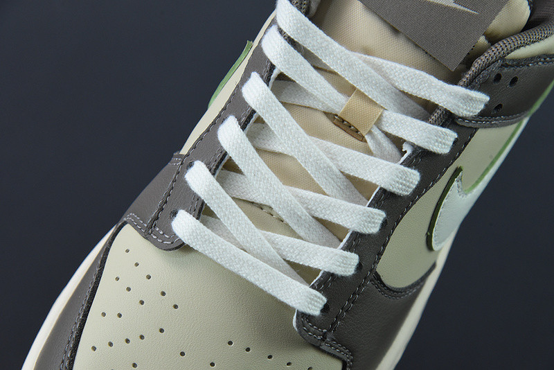 nike sb dunk low"sail olive grey fb4960-21