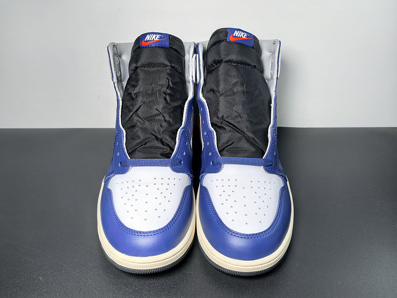 Air Jordan 1 High OG "White/Deep Royal Blue" DZ5485-100